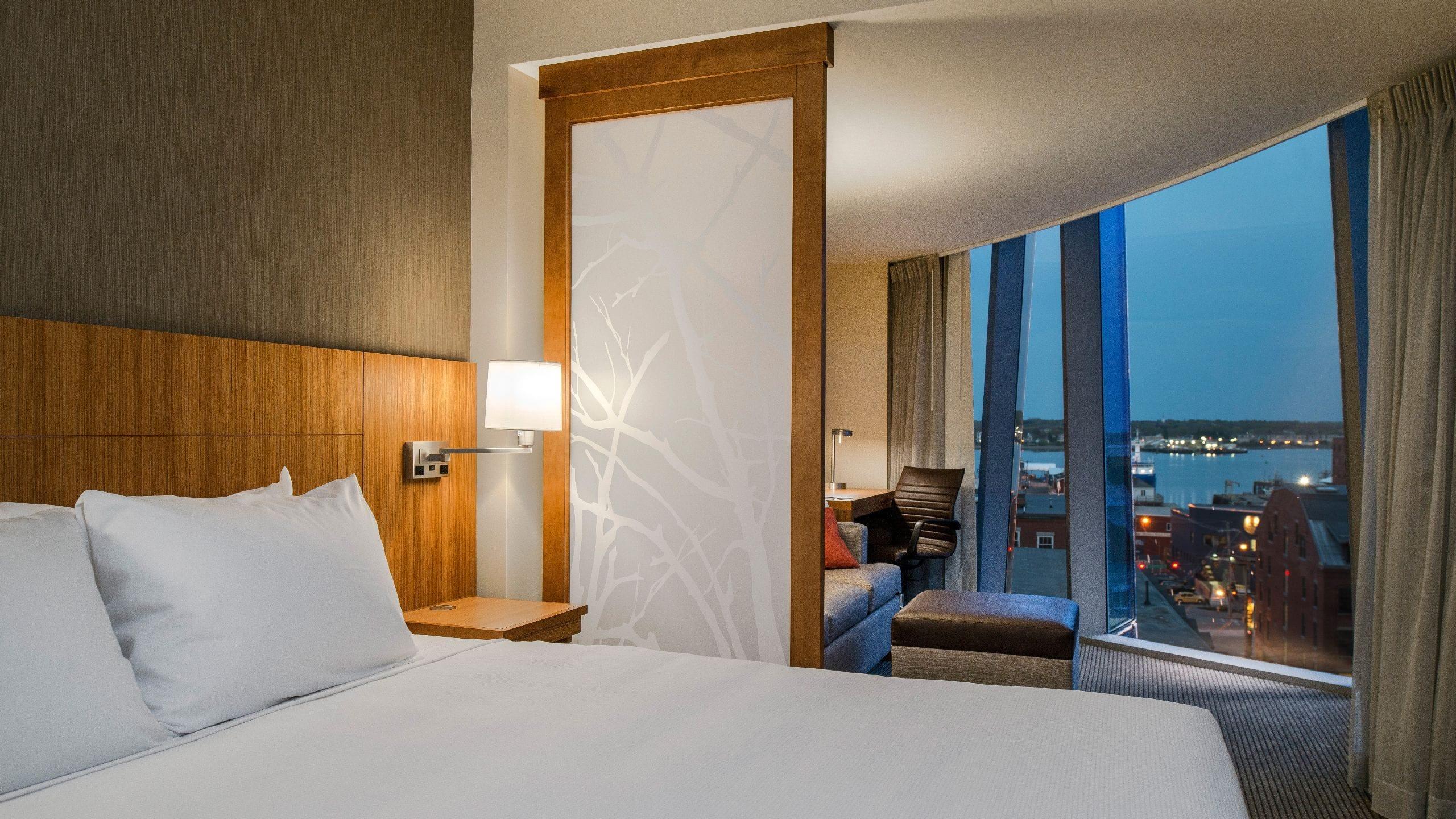 Hyatt Place Portland Downtown - Old Port Square Dış mekan fotoğraf